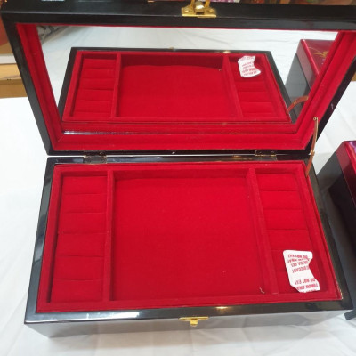 Hộp nữ trang 2 tầng Sơn Mài Cao Cấp Thanh Bình Lê đựng đồ trang sức, vật dụng nhỏ xinh, làm quà tặng,...