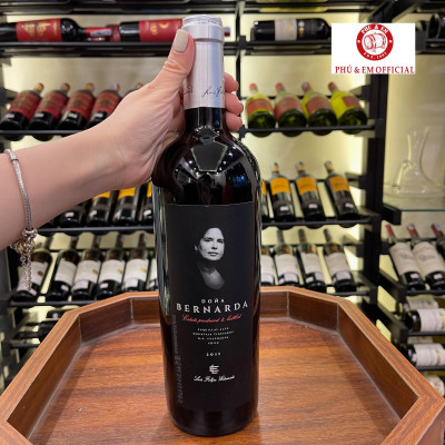 Rượu Vang Đỏ Chile Luis Felipe Edwards Dona Bernarda