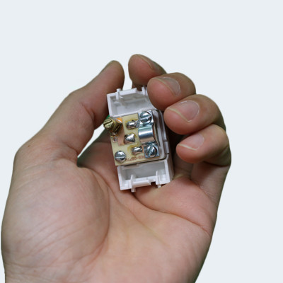 Ổ cắm đầu cáp TV- F30TVSM_WE_G19