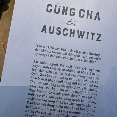 CÙNG CHA TỚI AUSCHWITZ - Jeremy Dronfield - Quách Cẩm Phương dịch - Bách Việt