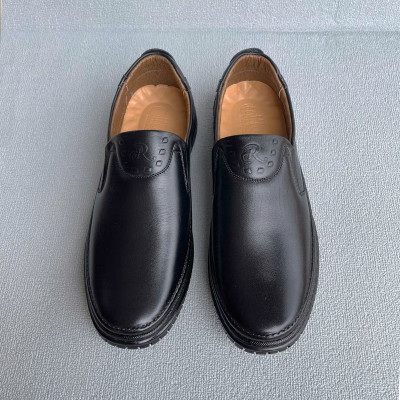 Giày Nam Da Bò Mũi Tròn Trường Hải Màu Đen GT305