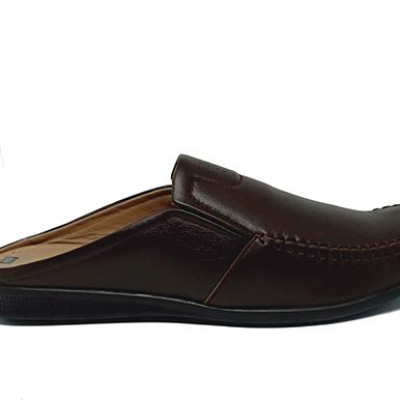 Giày sabo nam Huy Hoàng màu nâu HT7797