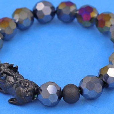 Chuỗi tay Pha Lê Xanh Đen cắt giác 10 ly Mix Tỳ Hưu inox 2 bi - Chuỗi tay thời trang phong thủy