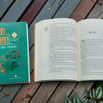 Tiểu Thuyết Lịch Sử: Vạn Xuân