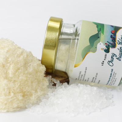 TỔ YẾN SÀO CHƯNG SẴN | NƯỚC YẾN TƯƠI CHƯNG NGUYÊN CHẤT TIÊU CHUẨN | NÀNG YẾN | 100% TỔ YẾN NGUYÊN CHẤT | KHÔNG CHẤT BẢO QUẢN | KHÔNG CHẤT LÀM DÀY | KHÔNG HƯƠNG LIỆU | CHƯNG YẾN VỚI NƯỚC ION KIỀM | 5 HŨ YẾN SÀO 70ML