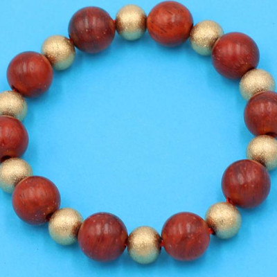 Chuỗi đeo tay - gỗ đàn hương đỏ 10 ly GDHOHVT1