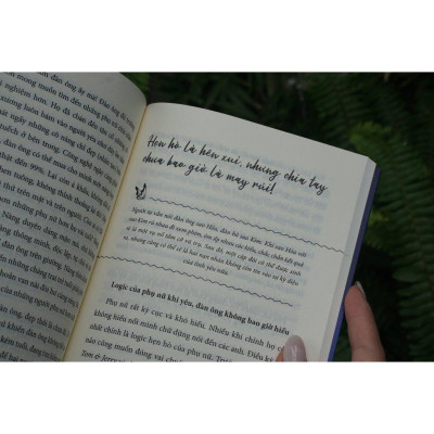 Sách Đọc Vị Nàng Và Ngàn Lẻ Chuyện Yêu - Bản Quyền