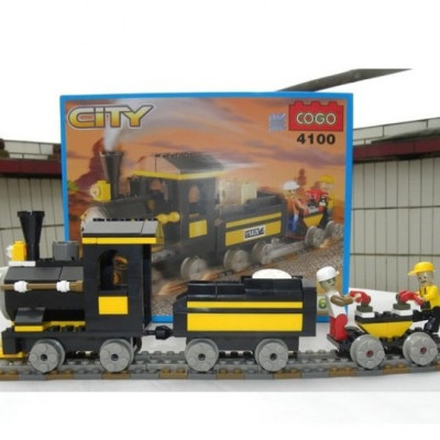Mô hình Cogo Xe lửa 4100