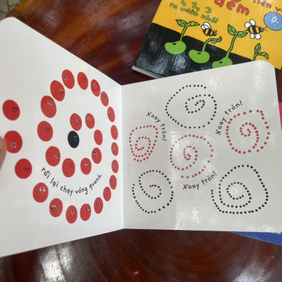 (Bìa cứng in màu bo góc – sách cho trẻ mẫu giáo) BỘ 3 CUỐN SÁCH TƯƠNG PHẢN-Cuốn sách đầu tiên về màu sắc-Cuốn sách đầu tiên về đối lập-Cuốn sách đầu tiên về số đếm -  - Thùy Cốm - Thuỳ Cốm & Thuý Hường minh hoạ - NXB Hà Nội – Crabit Kidbooks