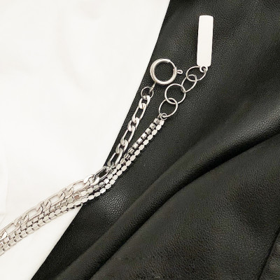 Vòng cổ nữ thời trang chuỗi đá và titan ấn tượng