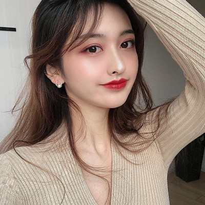 khuyên tai nữ cá tính bông tai