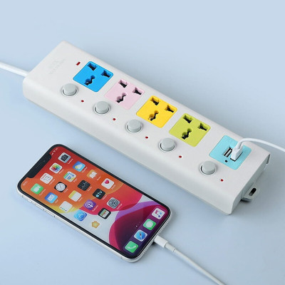 Ổ Cắm Điện USB Đa Năng Cao Cấp Chống Giật 4 Cổng Cắm 2 Cổng USB Công Suất 2500W, Có Chốt An Toàn Dây 2 Đến 5m Tiện Dụng