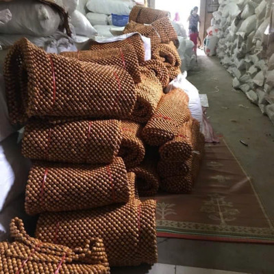 Chiếu Hạt Gỗ Pơ Mu Cao Cấp - Kích Thước 1,2mx1,9m hạt 1.8cm ( video , hình thật ) 