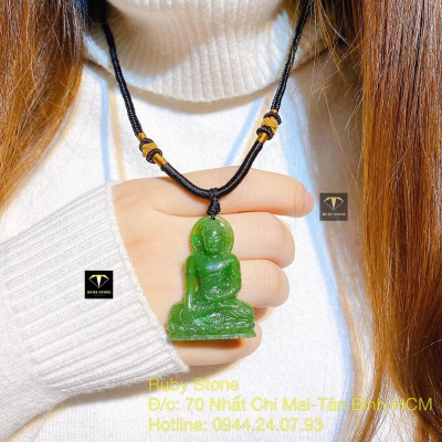 Phật thích ca ngọc bích