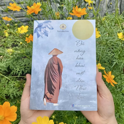 Sách - Đủ Nắng Hoa Khai Một Đóa Như Lai - Vĩnh Nghiêm Books