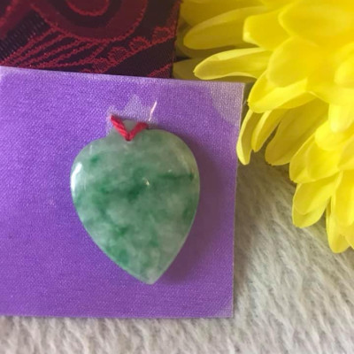 MẶT DÂY CHUYỀN TRÁI TIM BÔNG TRẮNG XANH LÁ BÓNG ĐẸP  SIZE DÀI 27MMX NGANG 22MM X SÂU 6MM CHẤT LIỆU ĐÁ CẨM THẠCH TỰ NHIÊN 