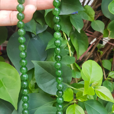 Chuỗi đeo Cổ Đá Ngọc Phật tự nhiên đẹp hay ngọc bích  Size hạt 8mm Màu xanh ngọc bích bóng đẹp món quà tặng ý nghĩa cho mình và người thân đeo đẹp xanh nhẹ nhàng mát xanh tươi ạ