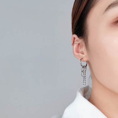 Bông tai Titan nam nữ nhiều họa tiết phá cách thời thượng