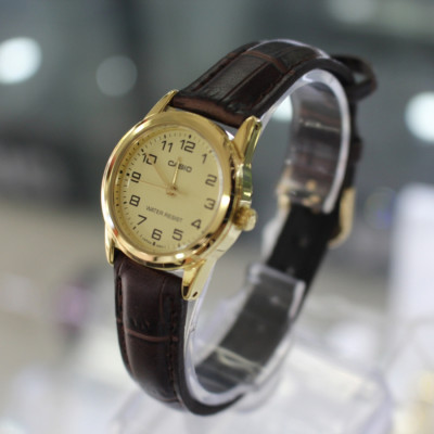 Đồng hồ nữ dây da Casio LTP-V001GL-9BUDF