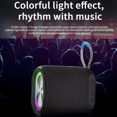 Loa di động thể thao bluetooth chống nước chuẩn IPx7 hiệu WIWU Thunder P26 trang bị đèn LED đổi màu, công nghệ Bluetooth 5.0, Nghe đài radio FM, thẻ SD, có jack âm thanh AUX 3.5mm, thời gian nghe nhạc lên đến 6h - hàng nhập khẩu