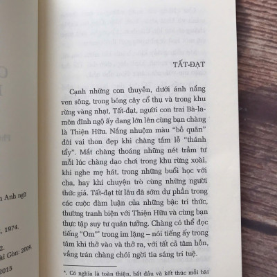 Bát Chánh Đạo (Bìa Mềm) + Câu Chuyện Dòng Sông