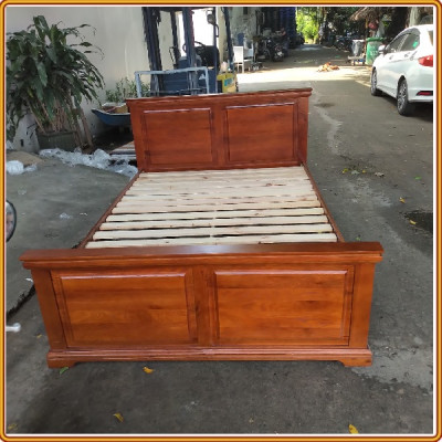 Giường ngủ gỗ sồi Juno sofa màu nâu gỗ xoan đào 