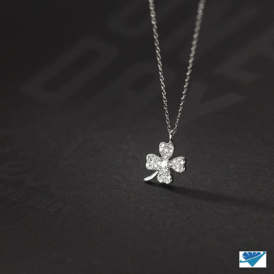 Dây chuyền nữ mặt cỏ 4 lá chất liệu bạc MS08c