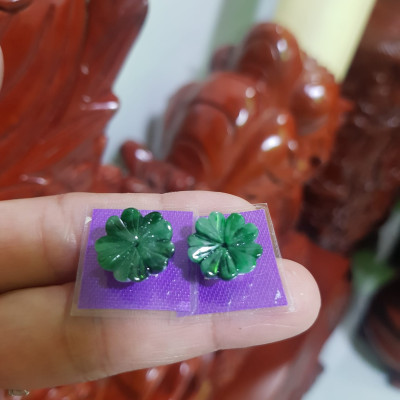 Đôi Bông Tai Bông Mai Trái Tim Size trung mới đẹp 14mm x 4mm Đá Ngọc cẩm thạch tự nhiên xanh đậm điểm sơn thủy bóng đẹp Nữ mệnh Thủy bọc vàng đeo rất đẹp sang ạ