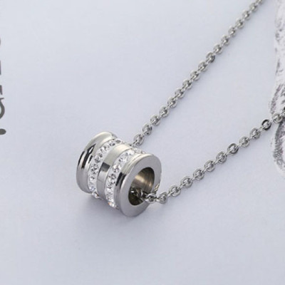 Mặt dây chuyền Hàn Quốc đính đá MDC301 - Màu bạc