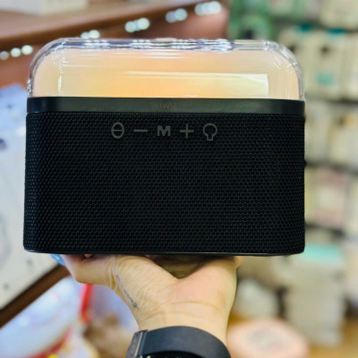 LOA WIWU THUNDER P60 CHO CÁC THIẾT BỊ KẾT NỐI BLUETOOTH, ÂM THANH NỔI, CÓ THỂ THAY ĐỔI MÀU SẮC - HÀNG CHÍNH HÃNG