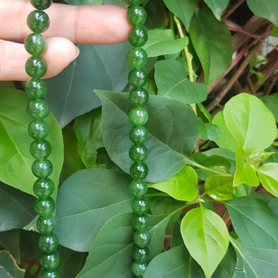 Chuỗi đeo Cổ Đá Ngọc Phật tự nhiên đẹp hay ngọc bích  Size hạt 8mm Màu xanh ngọc bích bóng đẹp món quà tặng ý nghĩa cho mình và người thân đeo đẹp xanh nhẹ nhàng mát xanh tươi ạ