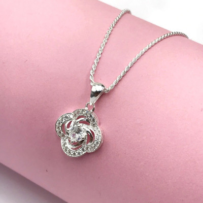 Dây Chuyền Vòng Cổ Bạc  925 Hoa 4 Cánh Đính Đá Nhân Tạo Cao Cấp Tinh Tế BẠC HIỂU MINH DMD475