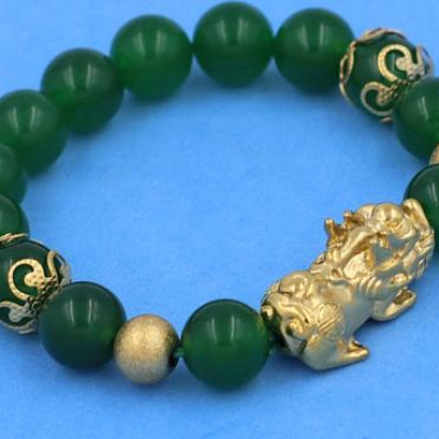 Chuỗi tay Thạch Anh Xanh Lá 10 ly VTAXLTHVHKHB10 mix Tỳ Hưu inox phối charm - hợp mệnh Hỏa, mệnh Mộc