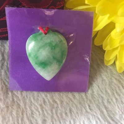 MẶT DÂY CHUYỀN TRÁI TIM BÔNG TRẮNG XANH LÁ BÓNG ĐẸP  SIZE DÀI 27MMX NGANG 22MM X SÂU 6MM CHẤT LIỆU ĐÁ CẨM THẠCH TỰ NHIÊN 