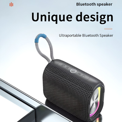 Loa di động thể thao bluetooth chống nước chuẩn IPx7 hiệu WIWU Thunder P26 trang bị đèn LED đổi màu, công nghệ Bluetooth 5.0, Nghe đài radio FM, thẻ SD, có jack âm thanh AUX 3.5mm, thời gian nghe nhạc lên đến 6h - hàng nhập khẩu