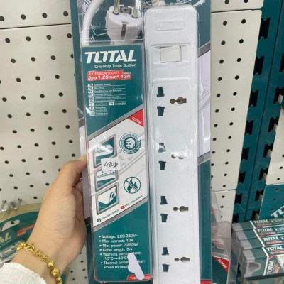 Ổ CẮM ĐIỆN 3 CHẤU TOTAL THES23042V - HÀNG CHÍNH HÃNG