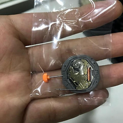 Máy vàng hai lịch đời cũ mỏng lịch số 3, lịch số 6 thay máy đồng hồ