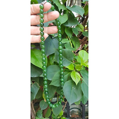 Chuỗi đeo Cổ Đá Ngọc Phật tự nhiên đẹp hay ngọc bích  Size hạt 8mm Màu xanh ngọc bích bóng đẹp món quà tặng ý nghĩa cho mình và người thân đeo đẹp xanh nhẹ nhàng mát xanh tươi ạ
