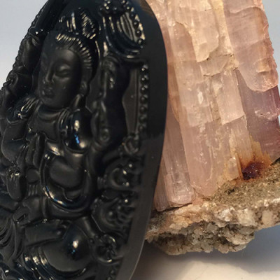 Mặt Dây Chuyền Phật Thiên Thủ Thiên Nhãn Đá Obsidian