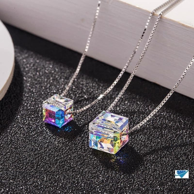 Dây chuyền nữ mặt pha lê vuông chất liệu bạc s925 MS75v