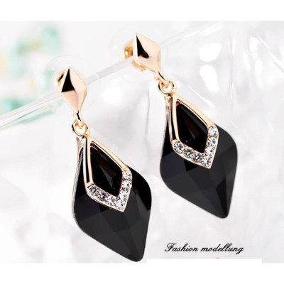 Bông Tai Pha Lê Hàn Quốc Không Gây Dị Ứng Da ( PK08)