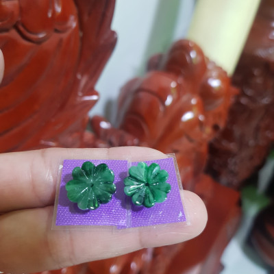 Đôi Bông Tai Bông Mai Trái Tim Size trung mới đẹp 14mm x 4mm Đá Ngọc cẩm thạch tự nhiên xanh đậm điểm sơn thủy bóng đẹp Nữ mệnh Thủy bọc vàng đeo rất đẹp sang ạ