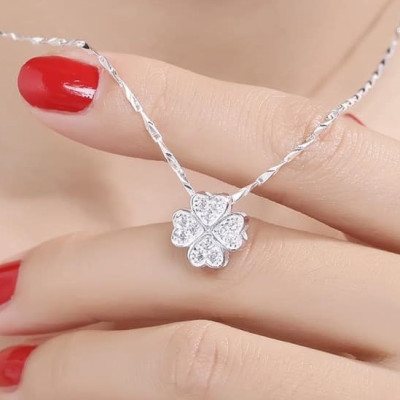 Dây chuyền nữ mặt cỏ 4 lá chất liệu bạc MS13c1