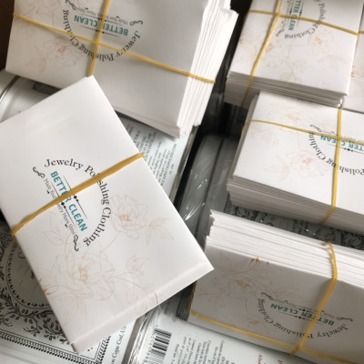 Khăn lau đồng hồ sử dụng trong sửa chữa đồng hồ