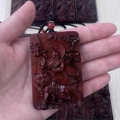 MẶT DÂY CHUYỀN TRƯƠNG THIÊN SƯ  TRỪ TÀ , MANG BÌNH AN BẰNG GỖ TÁO SÉT ĐÁNH