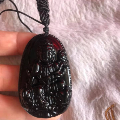 Mặt Phật Độ Mệnh PHỔ HIỀN TRÊN LƯNG VOI ĐÁ MÃ NÃO ĐEN CAO 52MM NGANG 33M NAM THÌN TỴ	 	