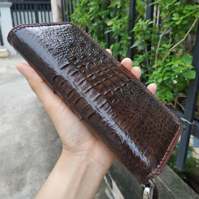 Ví cầm tay gù cá sấu 