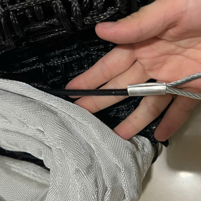 Lưới pickleball Sodex S25945(có cáp) dài tiêu chuẩn 6,71m cao 0,914m,chất liệu HDPE dày 3mm độ bền cao, ít hao mòn.