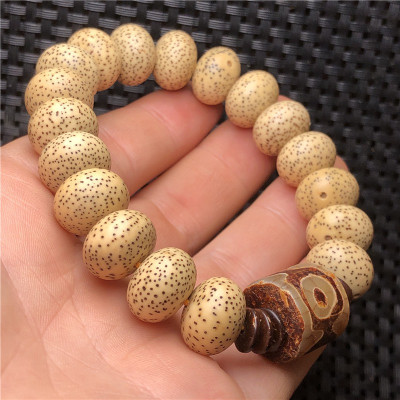  VÒNG TAY CHUỖI HẠT BỒ ĐỀ TINH NGUYỆT TỰ NHIÊN PHỐI DZI TÂY TẠNG 