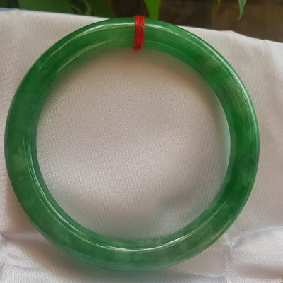 Vòng tay Nam Nữ đá Cẩm Thạch Đậu Lý QC size lớn 64mm x cọng 10mm Vòng màu xanh đậu lý bông bóng đẹp Anh Chị tay to Cân Nặng 73kg- 85kg đeo ạ